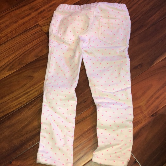 Neon pink dots on white jeans Old Navy 4T - Picture 2 of 3